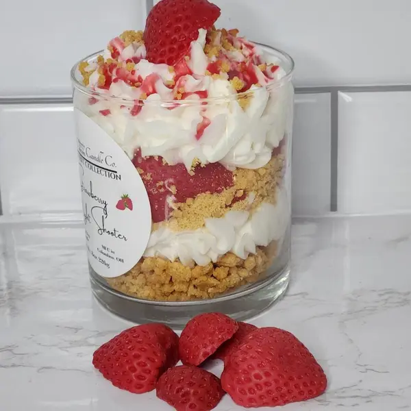 Strawberry Delight candle
