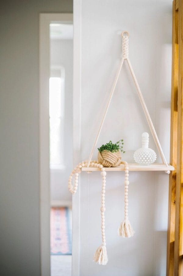 hanging shelf